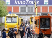 开云体育在线-柏林卡尔斯鲁厄队士气高昂，力争上游