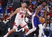 开云体育APP下载-76人翻盘爵士，米切尔高光表现