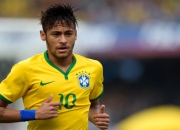 开云官网-骑士火力压制马刺，杜兰特成为关键先生