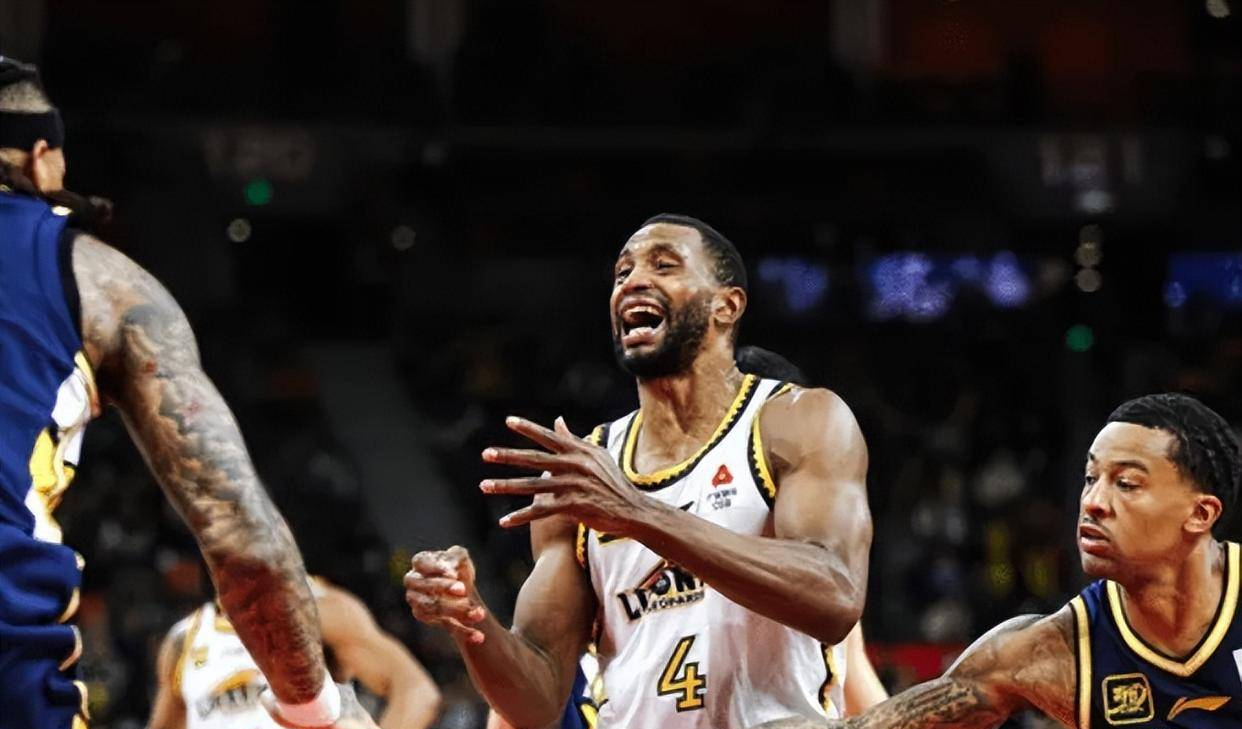 活塞负于凯尔特人，格里芬砍下分无力回天的简单介绍