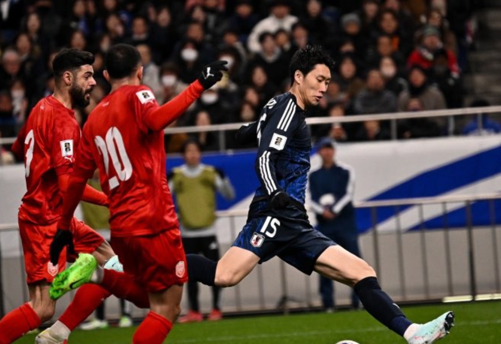 包含日本队绝杀韩国队，梁靖崑点燃赛场的词条